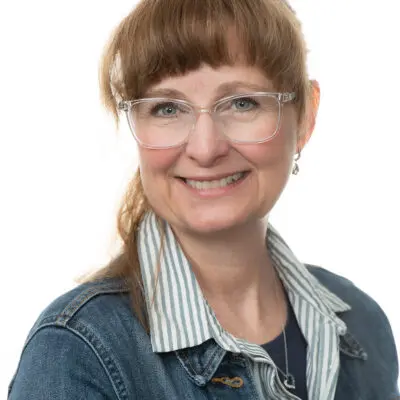 Shelly Shires